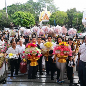 ทำบุญทอดกฐินสามัคคี ทอดถวาย ณ วัดศรีบุญโยง