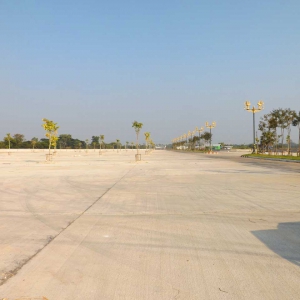 โครงการเทลานจอดรถหน้าวัดพระธาตุลำปางหลวง